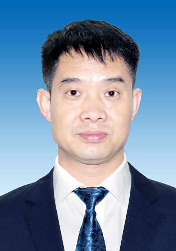 杨东伟  副书记、管委会副主任（负责日常工作）