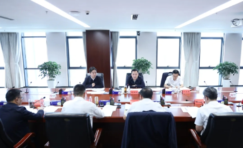 滇中新区党工委召开会议传达学习习近平总书记近期重要讲话重要指示精神01