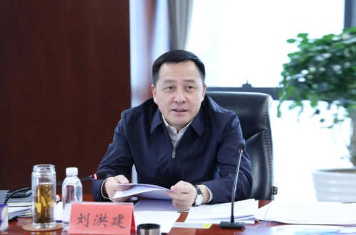滇中新区党工委召开会议传达学习习近平总书记近期重要讲话重要指示精神02